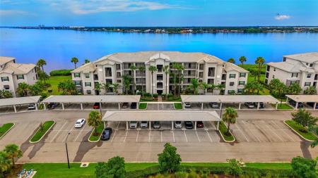 1010 TIDEWATER SHORES LOOP