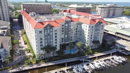 700 S HARBOUR ISLAND BOULEVARD