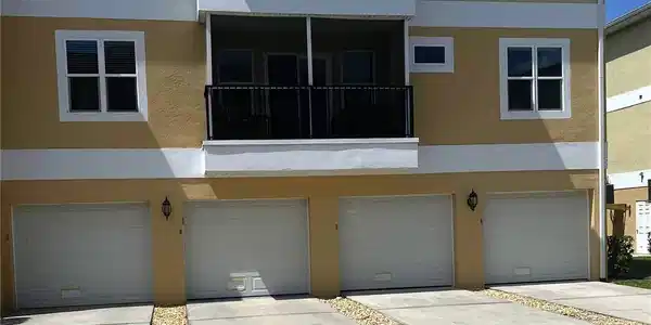 5065 ROYAL PALMS