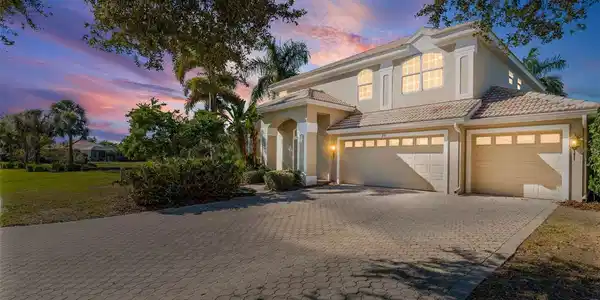 851 PLACID LAKE DRIVE