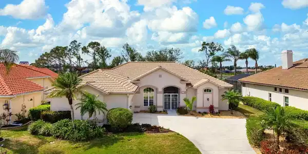 1282 RESERVE DRIVE