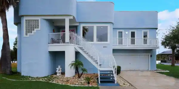 3331 GARDENIA DRIVE