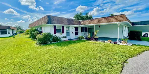 680 CIRCLEWOOD DRIVE