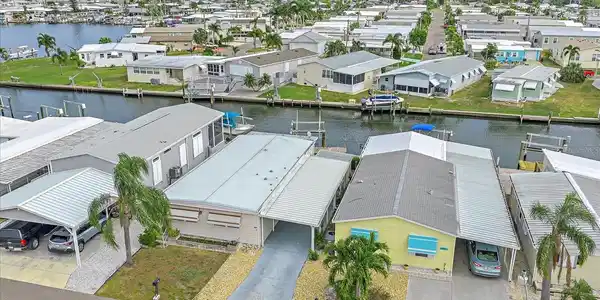 220 BIMINI DRIVE