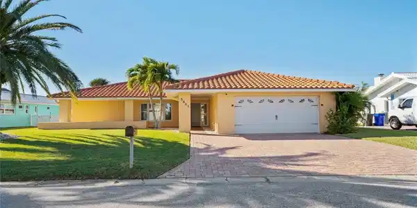5441 WINDWARD