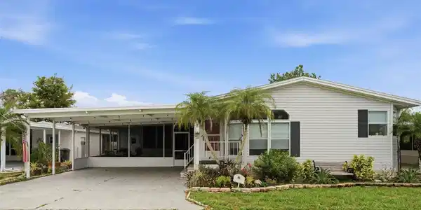 324 CYPRESS RUN COURT