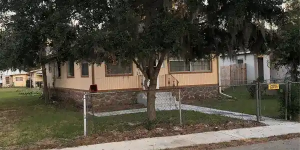 439 Palm STREET