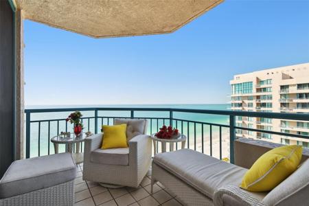 1540 GULF BLVD