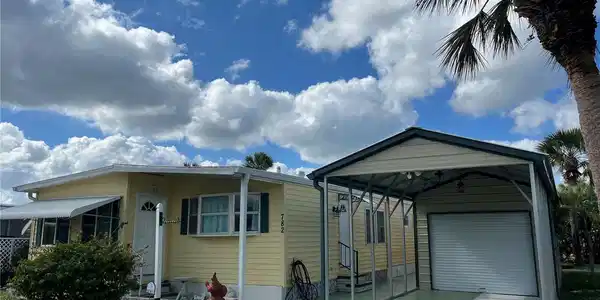 782 LONDRA DRIVE