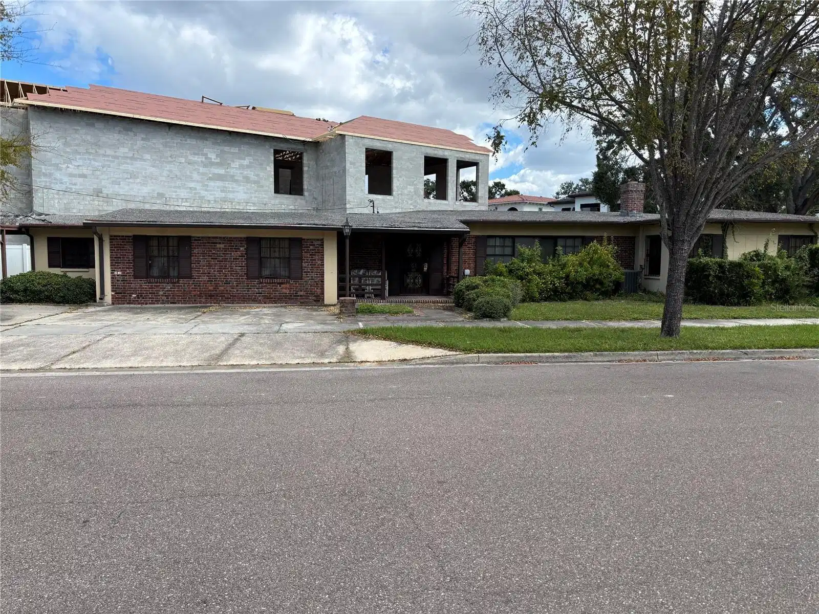 Image 1 Image 1