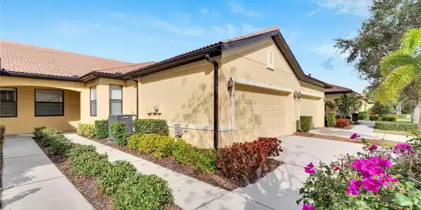 313 BLUEWATER FALLS COURT