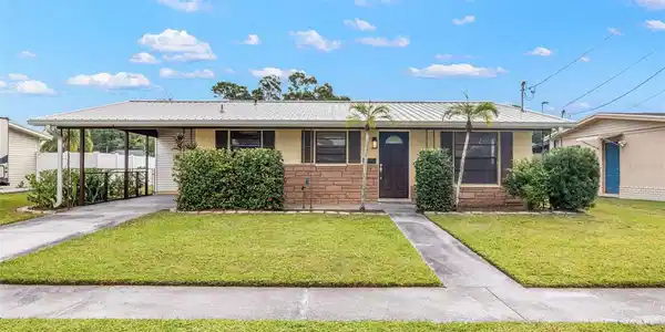 6412 S CAMERON AVENUE