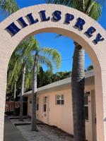 1755 HILLVIEW