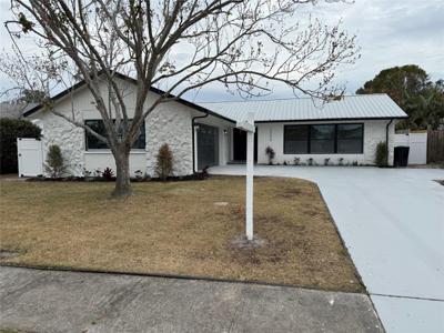 2885 ST JOHN DRIVE