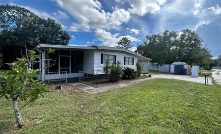 1060 Roberts LANE