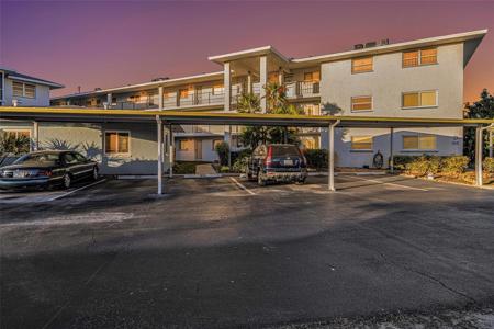 708 TAMIAMI TRAIL S
