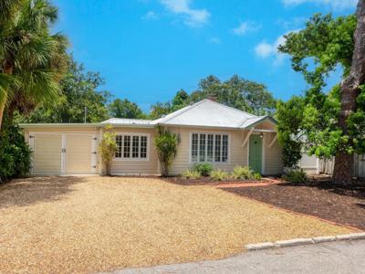 1681 BAHIA VISTA STREET