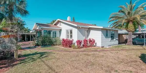 13300 3RD E