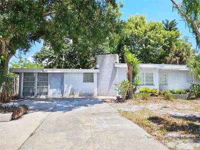 2107 PINE