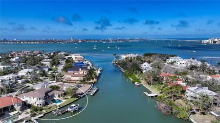 1344 HARBOR DRIVE