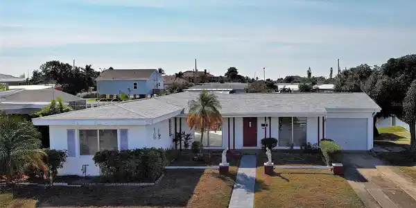 534 LINDLEY TERRACE