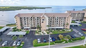 4620 BAY