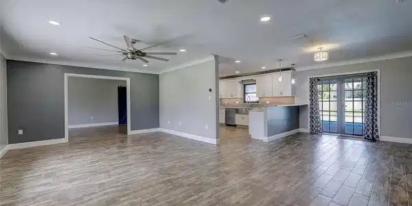 Image 4 Image 4
