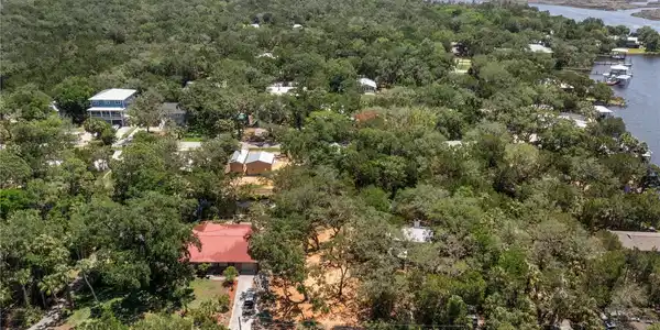 Image 4 Image 4