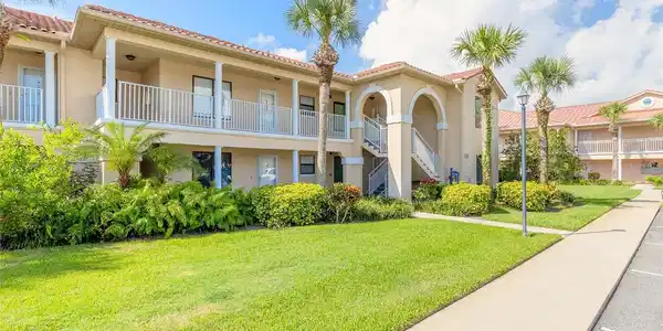 402 BOUCHELLE DRIVE