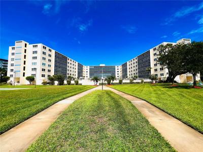 1224 PENINSULA