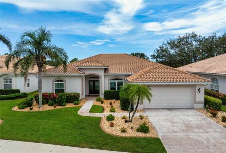 976 CHICKADEE DRIVE