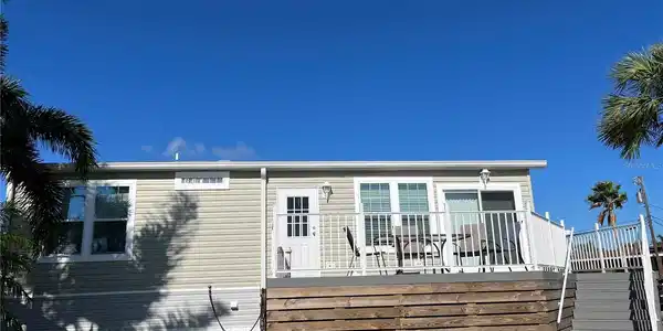 2601 GULF DRIVE N