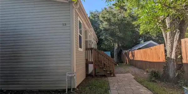13 MAGNOLIA ROAD