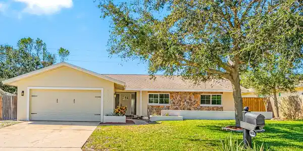 8830 140TH STREET N
