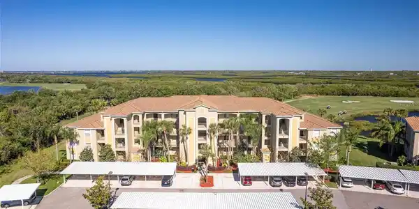 7607 GRAND ESTUARY