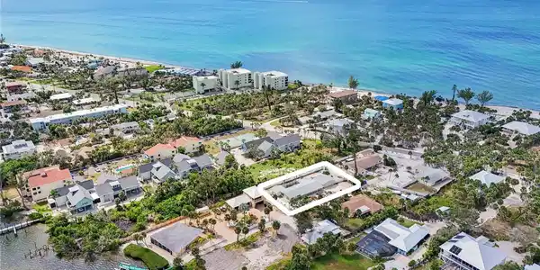6027 MANASOTA KEY ROAD