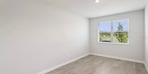 Image 4 Image 4