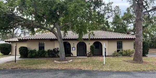 515 ROUSSEAU DRIVE