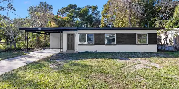 180 N CHRISTMAS HILL ROAD