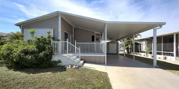 2100 KINGS HIGHWAY