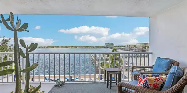 2 ADALIA AVENUE