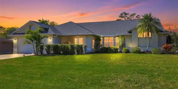 387 VICEROY TERRACE