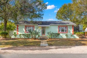 2813 CLINTON S