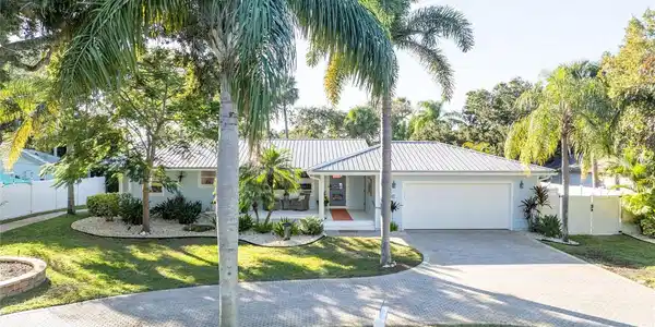 506 YUPON AVENUE