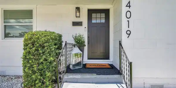 4019 W BAY TO BAY BOULEVARD