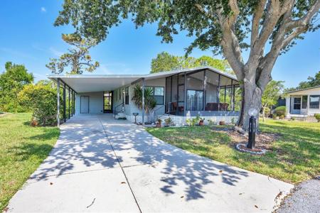 878 FAWNSPRING COURT