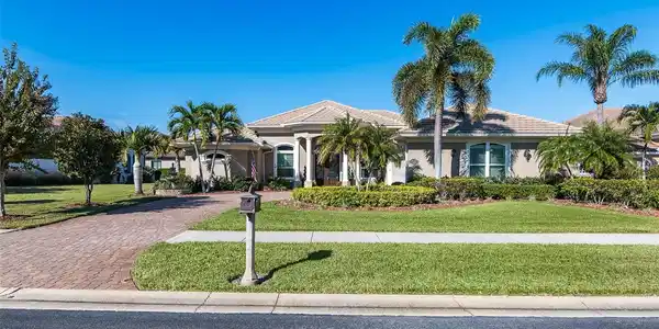 6115 ANELLO DRIVE