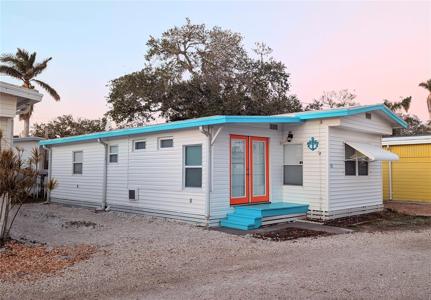 12507 CORTEZ ROAD W