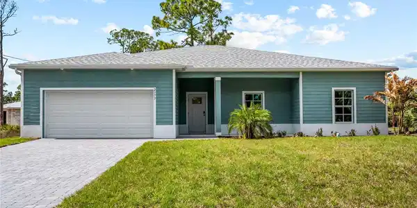 2373 JEANNIN DRIVE