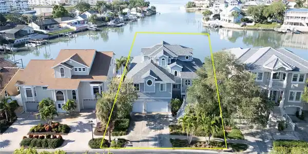 5922 SKIMMER POINT BOULEVARD S